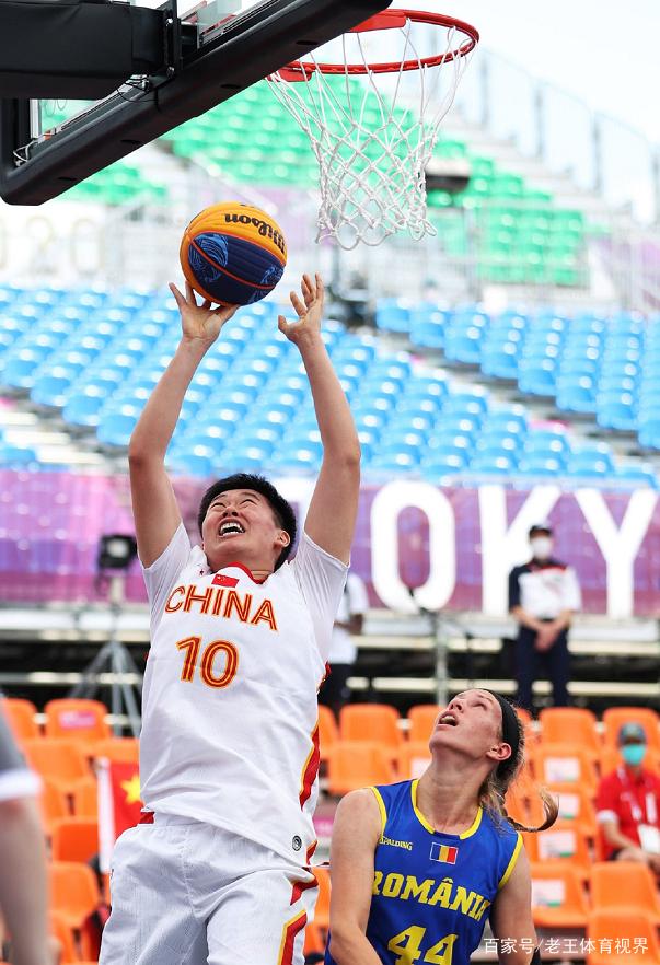 星空体育平台官网-美国女篮实力横扫对手，夺得国际杯冠军
